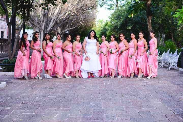 Mostrando mis zapatos, tenia que hacerlo jejeje