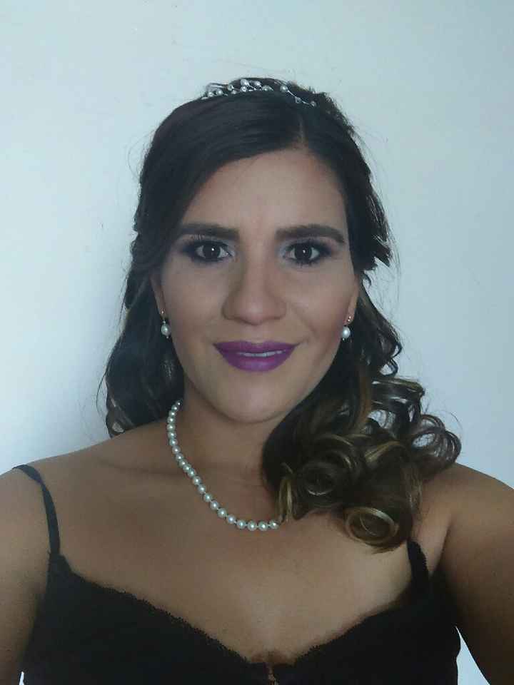 Prueba de maquillaje y peinado - 1