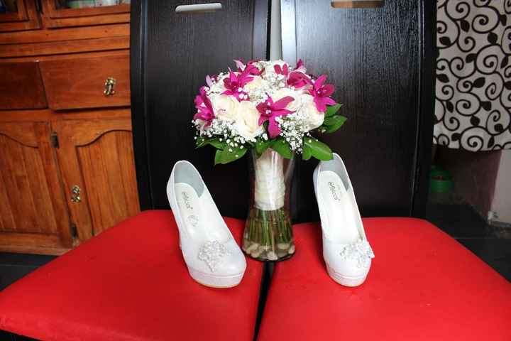 Una más de mi ramo y zapatillas