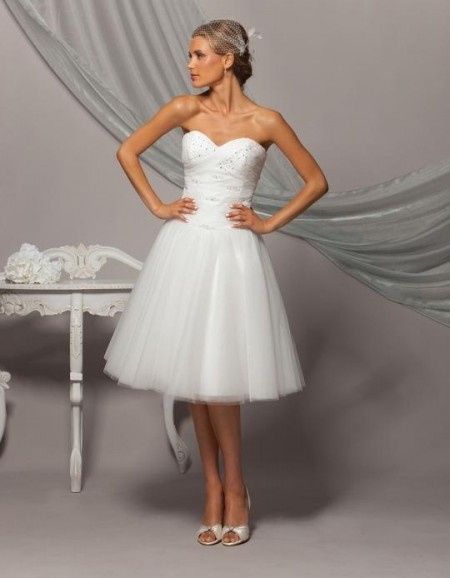 VESTIDO DE NOVIA CORTO