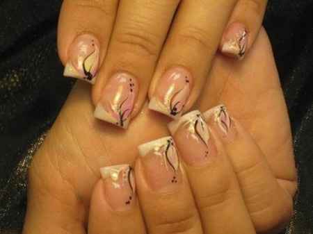 UÑAS CON DECORACION 