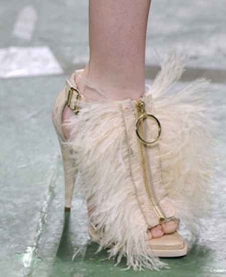 ZAPATOS FEOS DE NOVIA 
