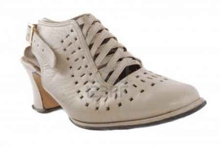 ZAPATOS FEOS DE NOVIA