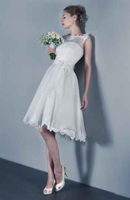 VESTIDO DE NOVIA CORTO