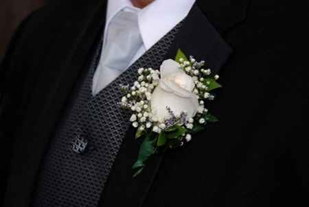 BOUTONNIERE
