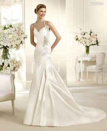 Angustiada por el vestido - 4