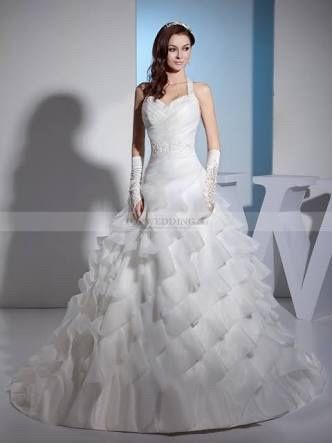 Angustiada por el vestido - 3