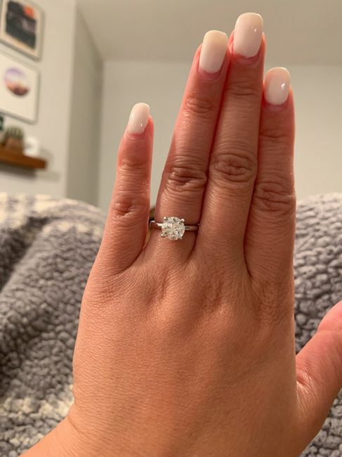 Mi anillo de compromiso, Karime - 1