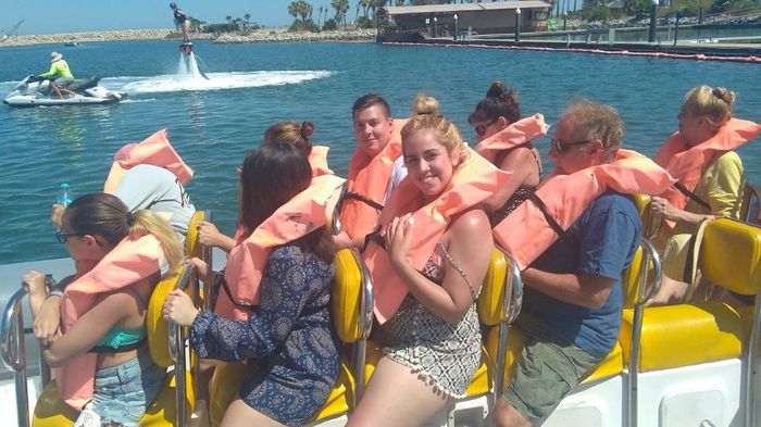 4to dia (visitcamos a los delfines y nos pasearon en una lanchita) 