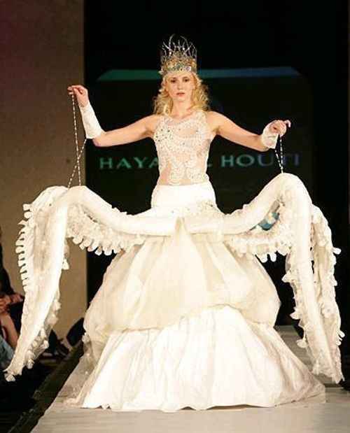 Vestidos feos y raros! 😱 - 17