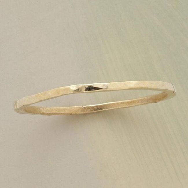 Anillo de compromiso y alianzas - 5