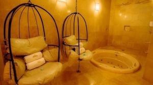 Jacuzzy para la noche de bodas ♥️ - 9