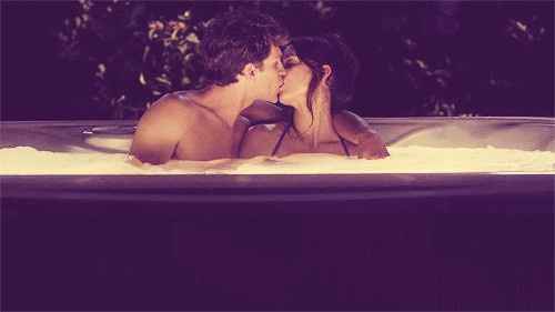 Jacuzzy para la noche de bodas ♥️ - 5