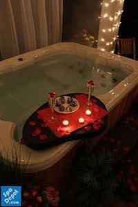 Jacuzzy para la noche de bodas ♥️ - 13