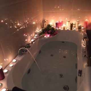 Jacuzzy para la noche de bodas ♥️ - 14