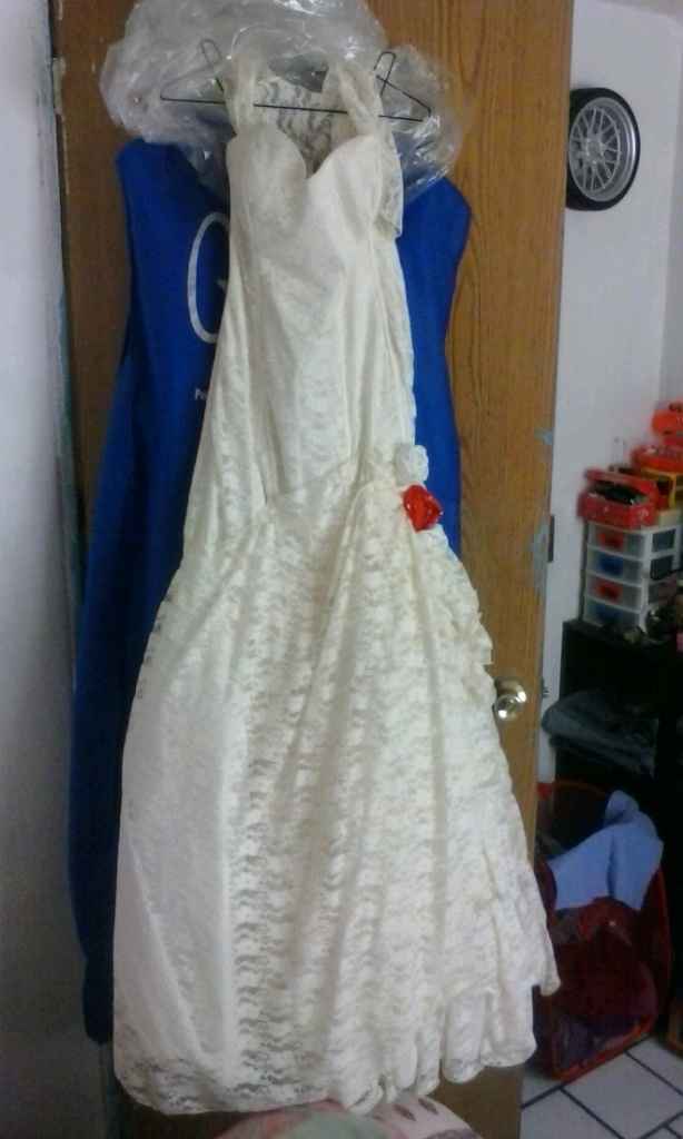 Que hacer con el vestido ( en mi caso 2) despues de la boda - 2