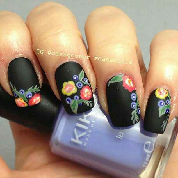  Uñas uñas y más uñas !! - 2