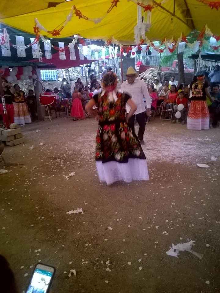 Bailando