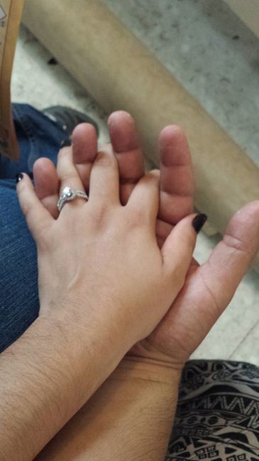Mi novio yo y mi anillo :) ♡ - 3