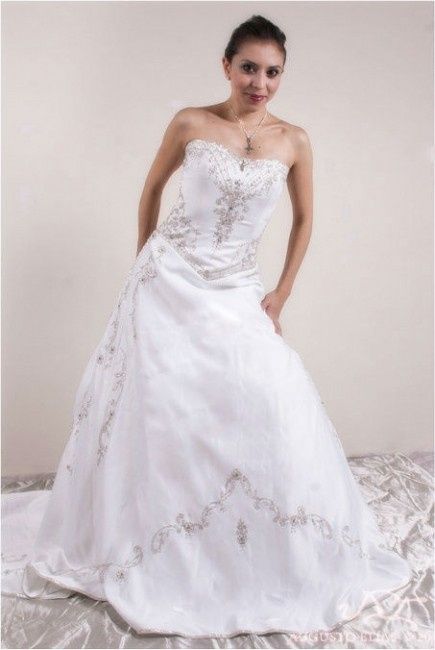 Ofrezco vestido Briden Formal NUEVO