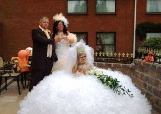 Top ten de los vestidos de novia más feos!! - 7