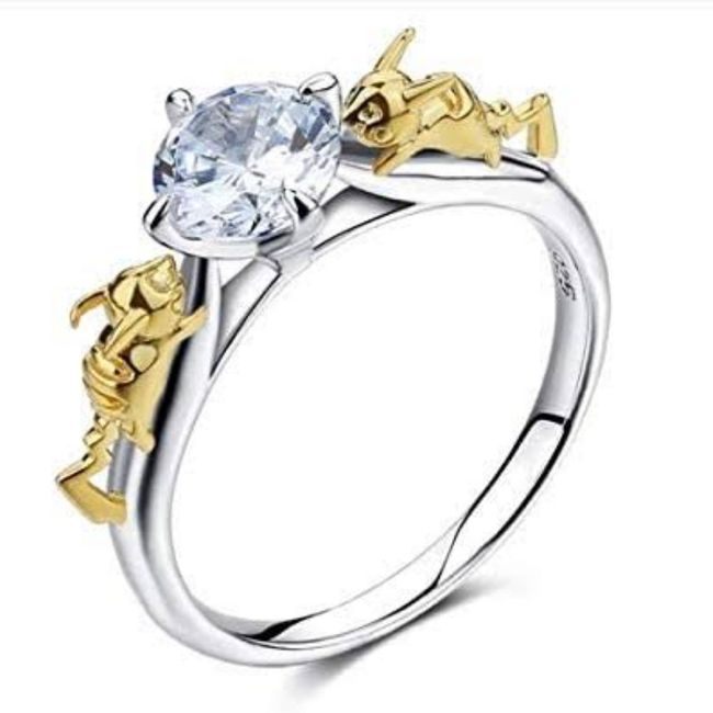 Como prefieres tu anillo algo típico o algo original?? 1