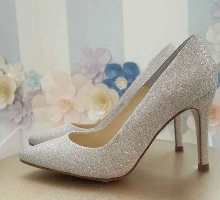 Que tipo de zapatillas utilizaran para el gran día????? - 7