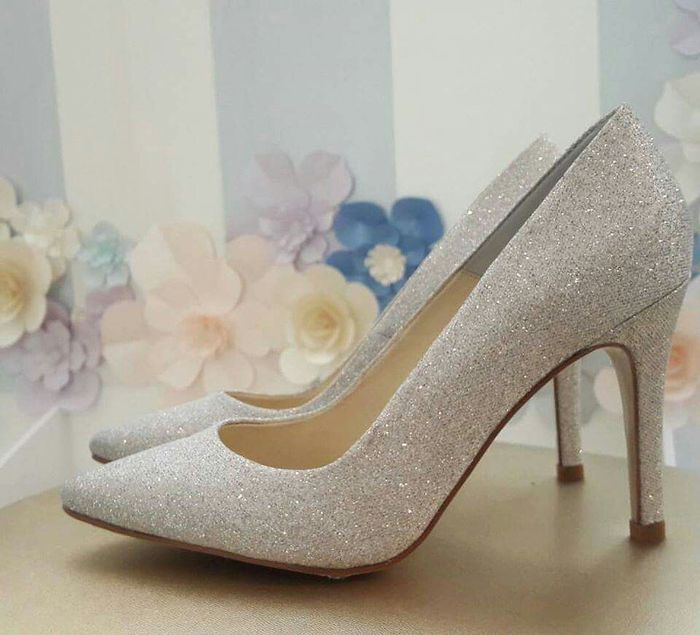 Que tipo de zapatillas utilizaran para el gran día????? - 7