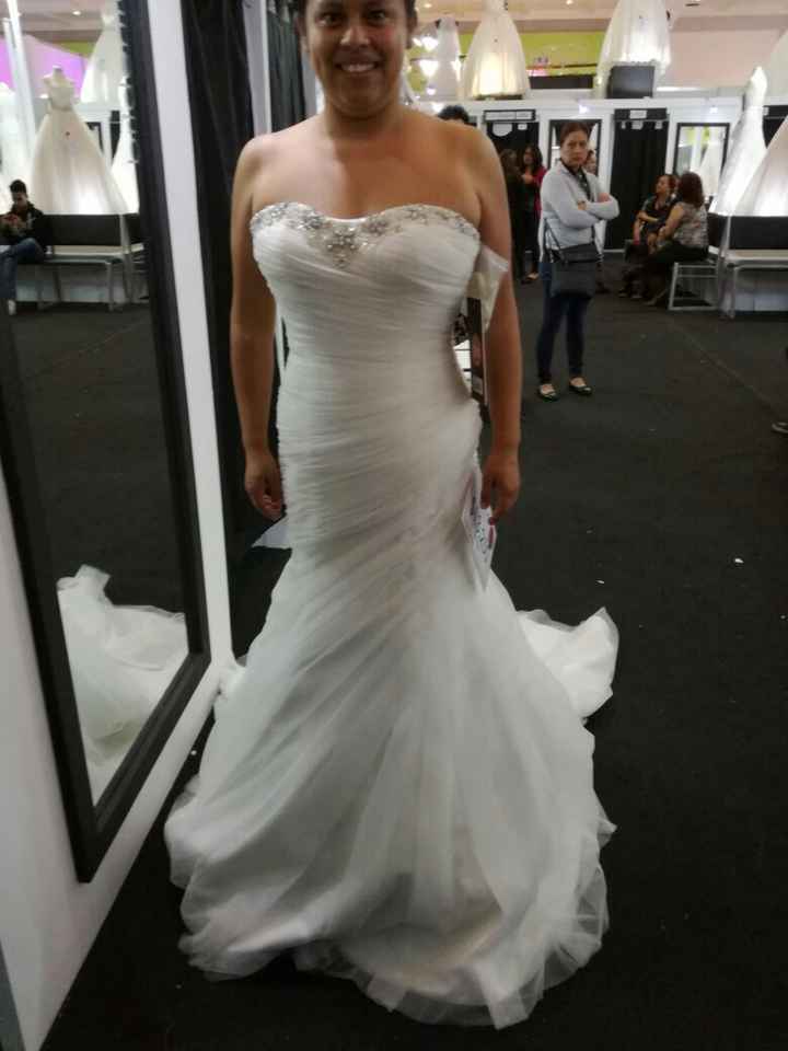  Ayuda, con cual vestido me quedo? - 2