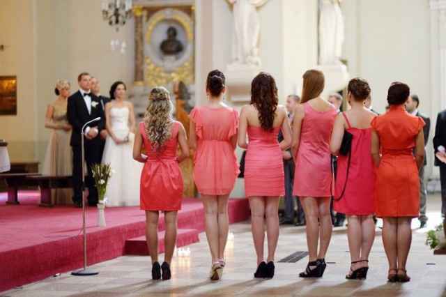 DAMAS DE HONOR
