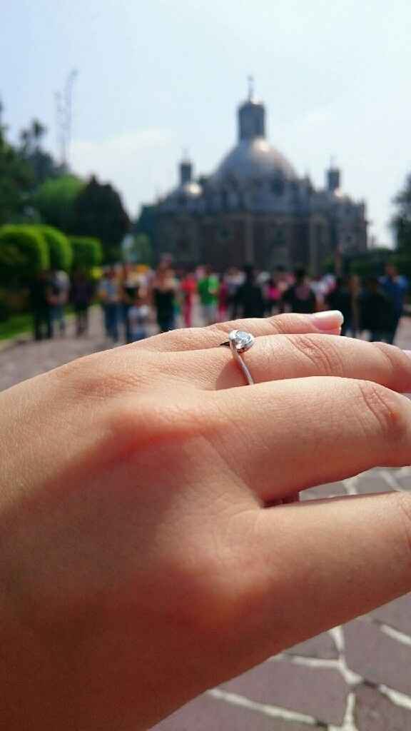 Fotos lindas con su anillo de compromiso - 1