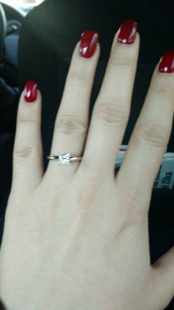 Presuman sus anillos de compromiso nenas! - 1