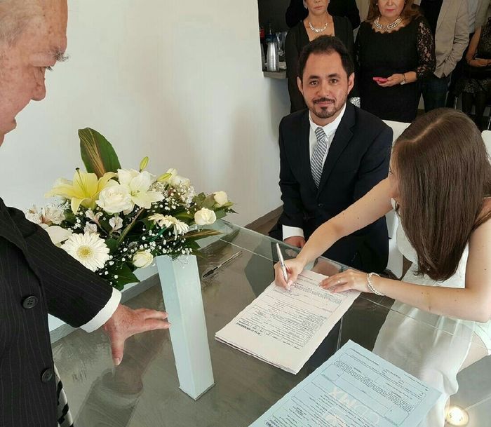 Boda civil! - 3