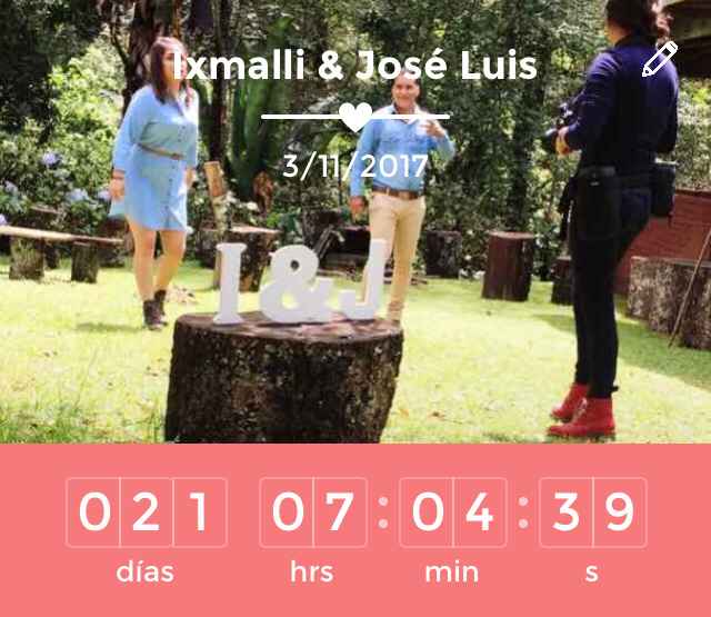  Llena de emoción - 1