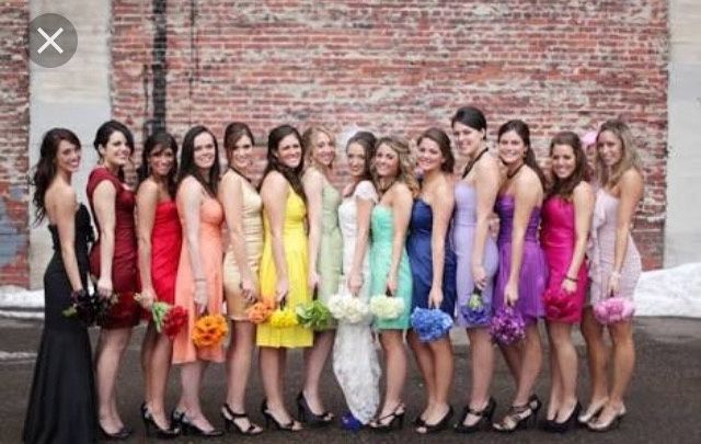 Que color serán los vestidos de tus damas????? - 9