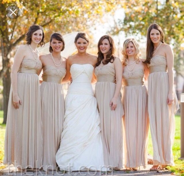 Que color serán los vestidos de tus damas????? - 11