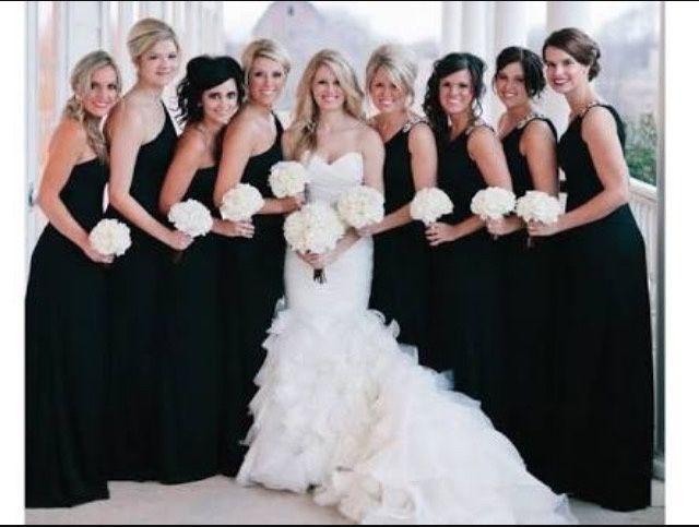Que color serán los vestidos de tus damas????? - 23