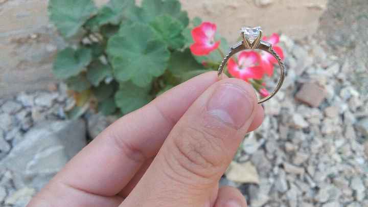 Les presumo mi anillo 💍!!! - 2