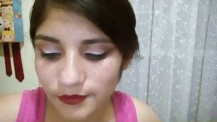 Peinado y maquillaje - 1