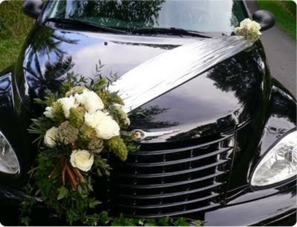  Ayuda a chicas para el arreglo del carro - 1