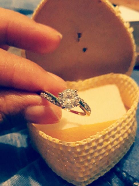  Anillo de compromiso... - 1
