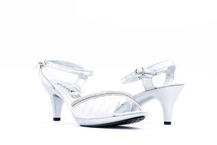 Comparte tus zapatos - 2