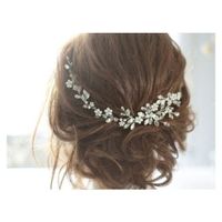 Comparte tu accesorio de pelo - 1