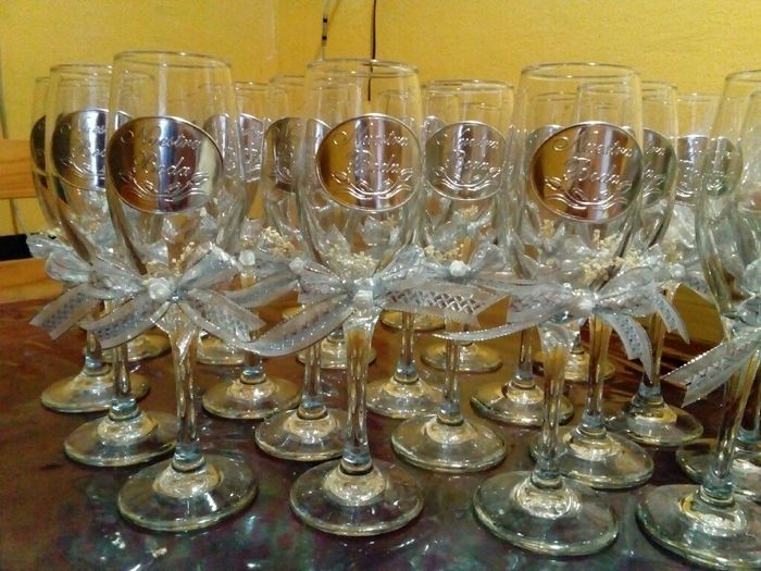 Listas copas para el brindis :) - 2