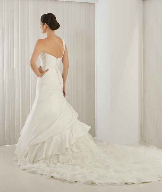 mi vestido parte de atras