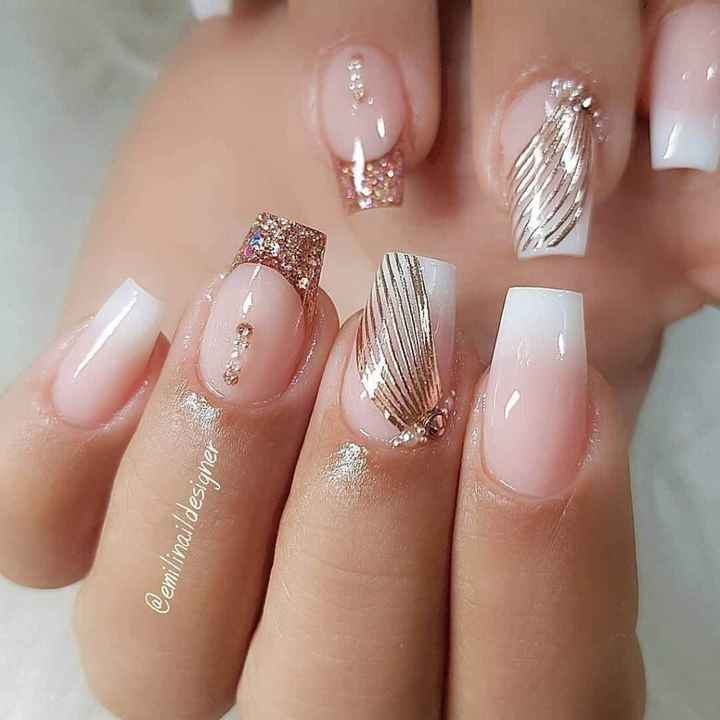 Uñas para el día b - 1