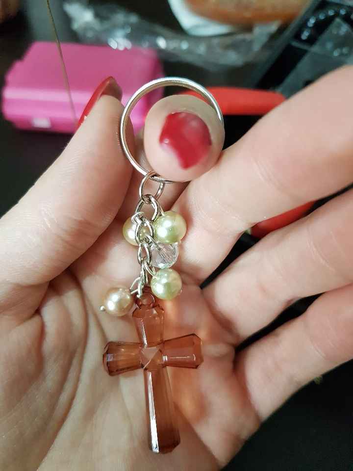 Llaveros de cruz hechos por mi - 1