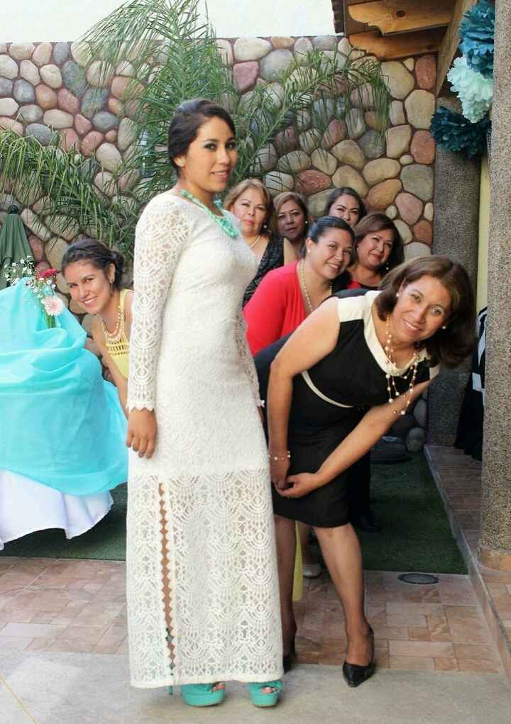 Chicas compartan su vestido de novia - 1