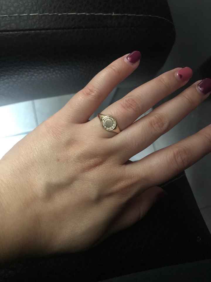 Por último... Muéstranos tu anillo 💍😍 - 1