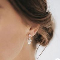 algo pequeño y discreto 